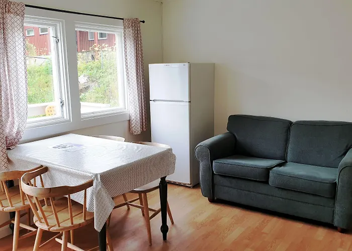 Hovsto * Сельюр