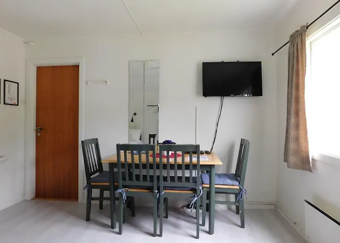 Hovsto * Сельюр